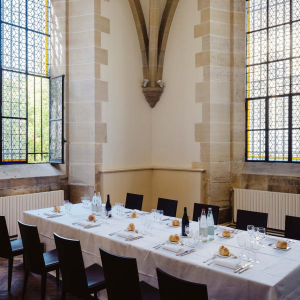 Salle à manger, Royaumont, abbaye et fondation, salles de séminaire et de réception dans le Val d’Oise, Ile-de-France, Paris